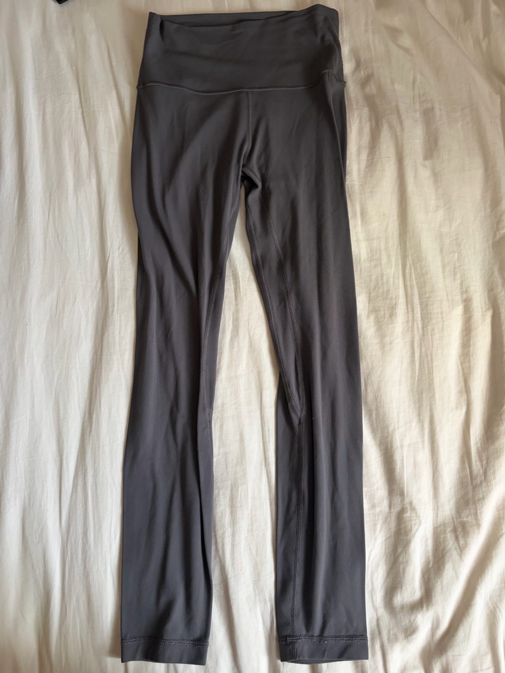 Lululemon High-Waist Leggings in Dark Gray